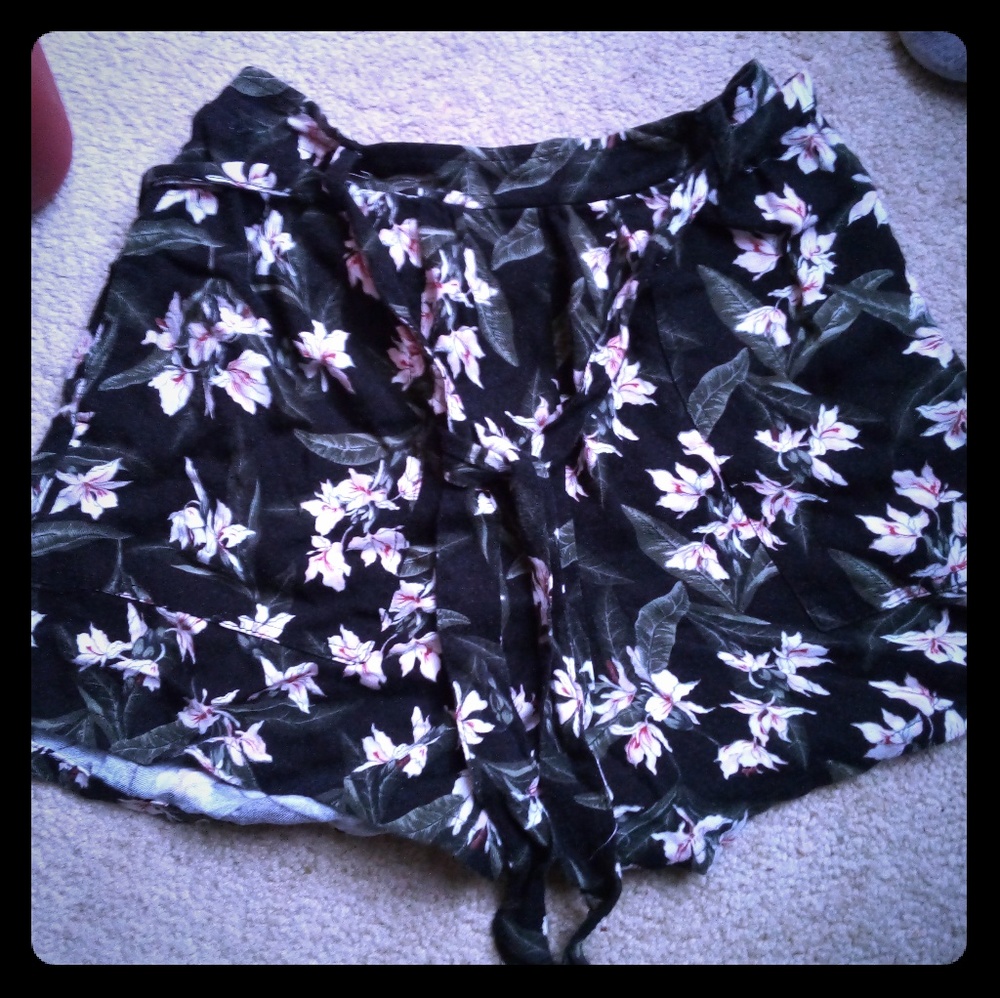Hollister shorts